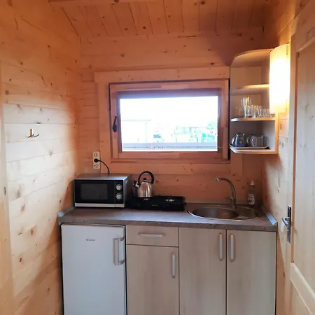 Holiday home Sodyba „uzuoveja“ *